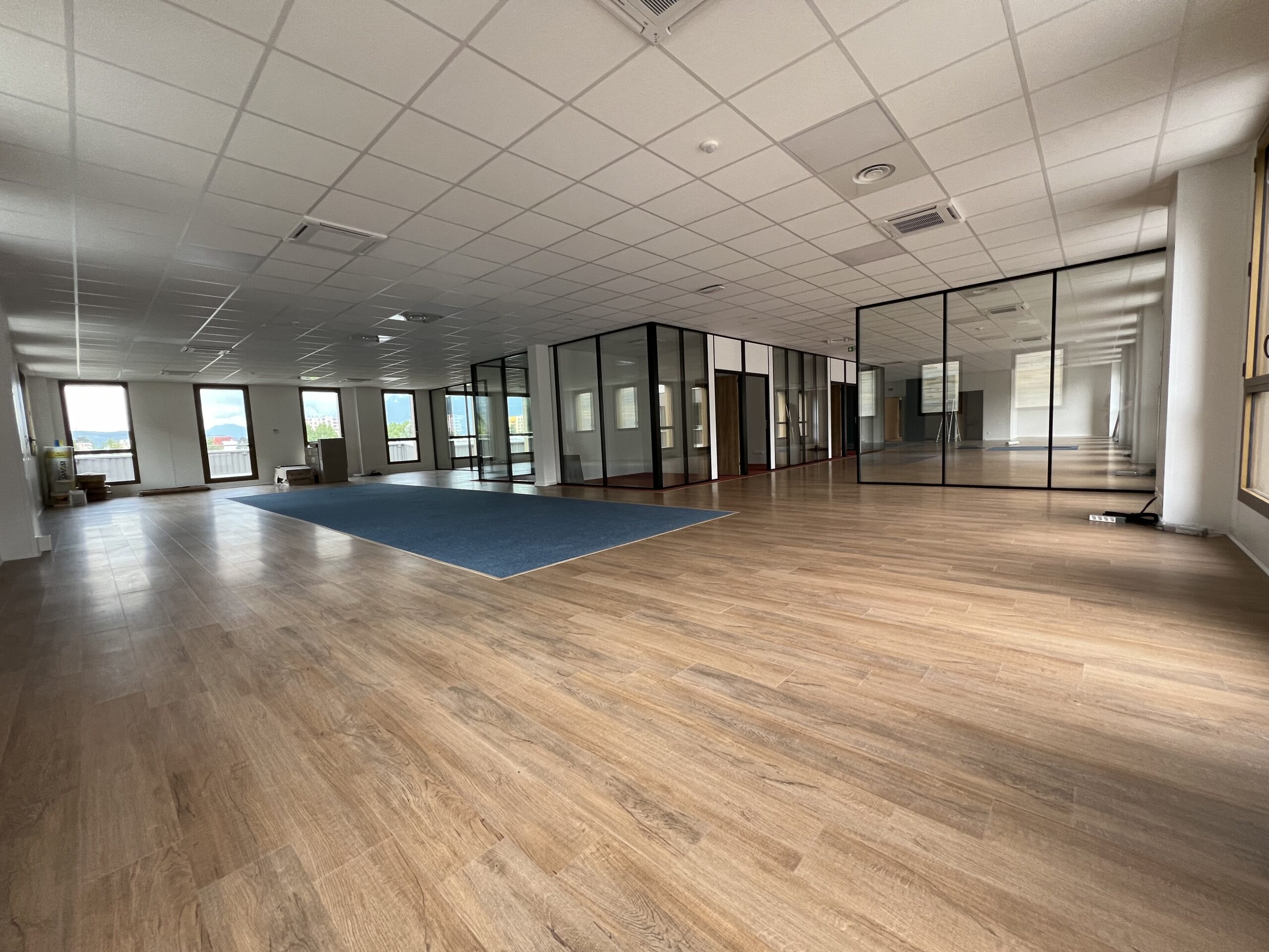 Bureaux Equans Tinea